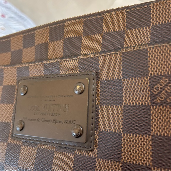 LOUIS VUITTON Damier Ebene Brooklyn Flat Pochette *MENS* - Picture 3 of 7